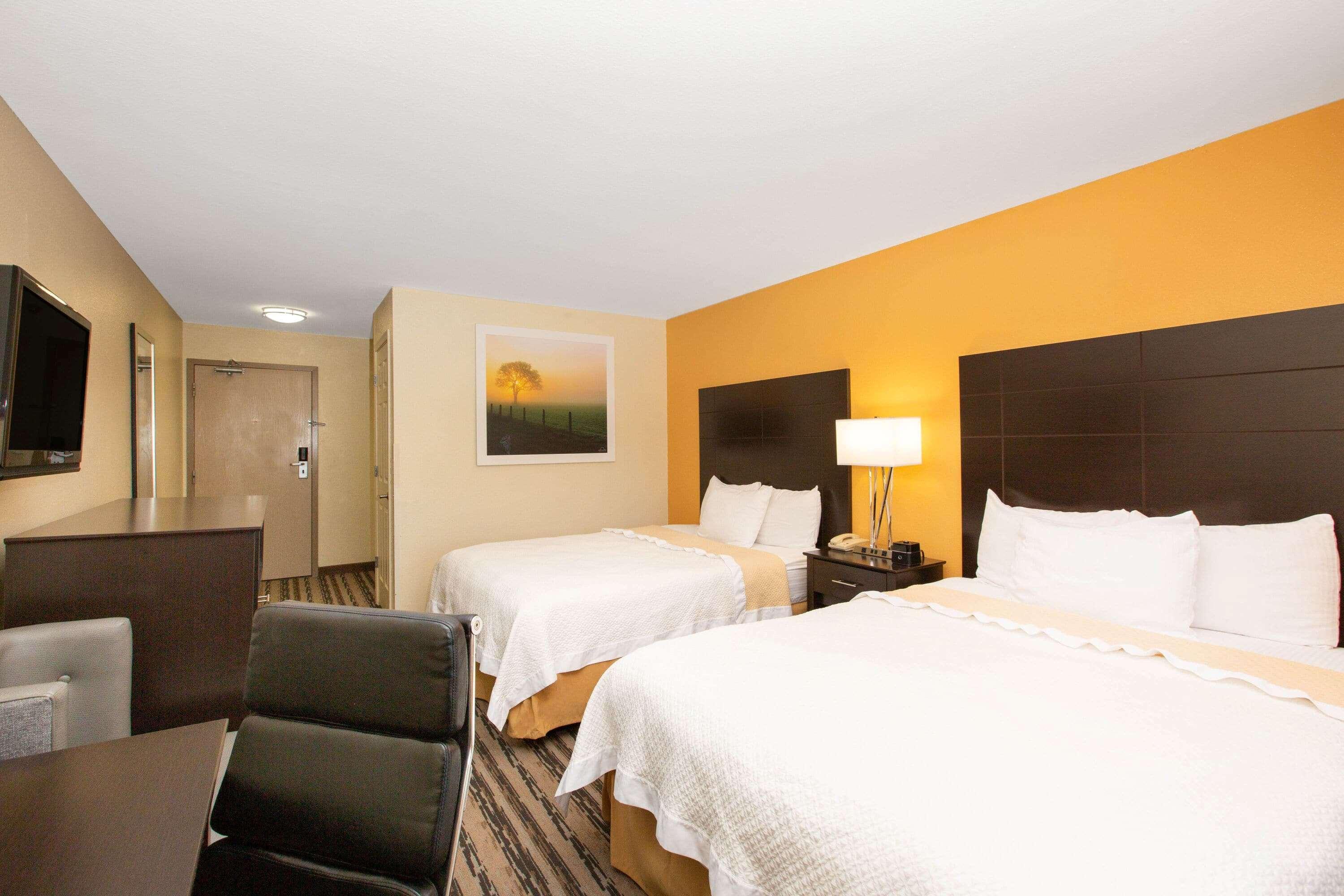 La Quinta Inn By Wyndham Lincoln Exterior foto